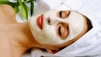 خلطات طبيعية للقضاء على شحوب الوجه