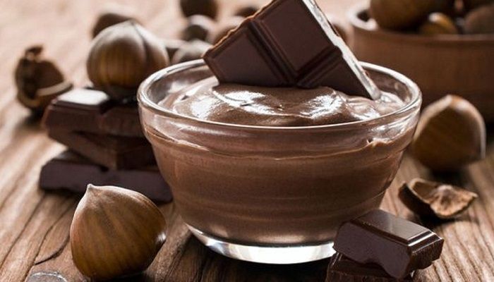 قضيب حاضر دين  شوكولاتة بدون سكر للرجيم وأهم10 فوائد على الجسم